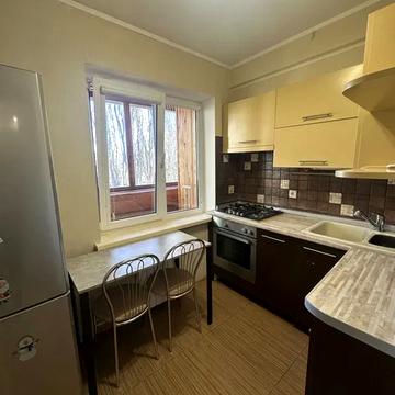 Тулузи вул., 16