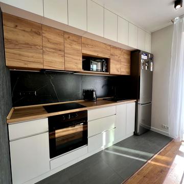 Драгоманова вул., 6