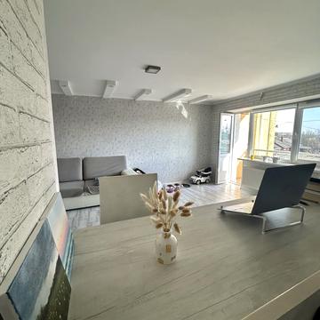 Вокзальна, 15