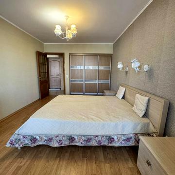 Микільсько-Ботанічна вул., 31