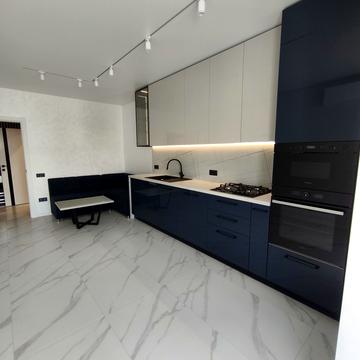 1-й Миру пров., 1