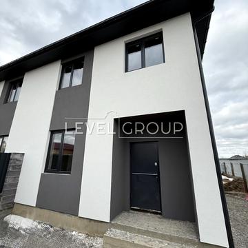 Лобановського, 1