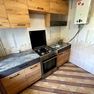 Майборського вул., 16