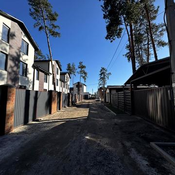 Вул.Святопокровська