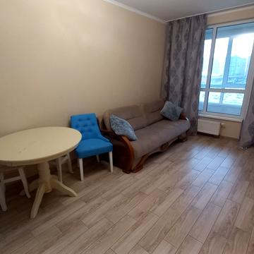 Європейського Союзу просп. (Правди), 45-А