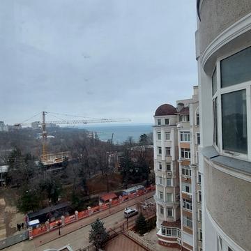 Каркашадзе пров. (Цегляний), 7