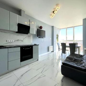 Академіка Павлова вул., 158