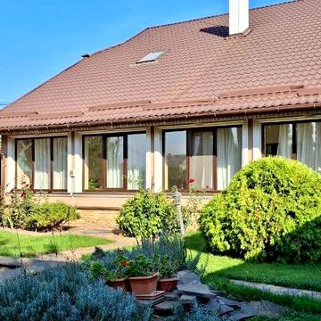 Київський шлях просп. (Декабристів), 81