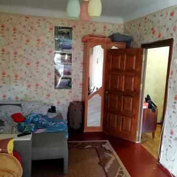 Старий Поділ вул., 6