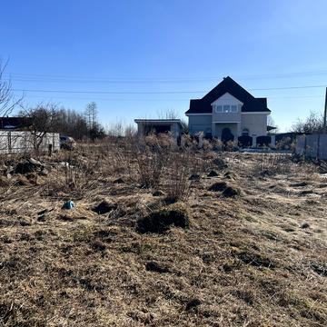 Молодіжна, 12-б