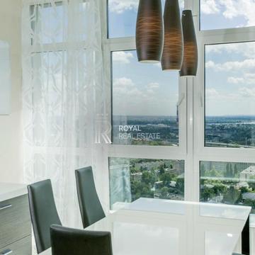 Андрія Верхогляда вул. (Михайла Драгомирова), 7