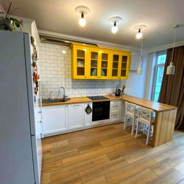 Регенераторна вул., 4к2