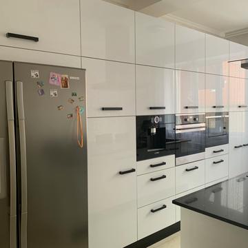 Хмельницького, 1