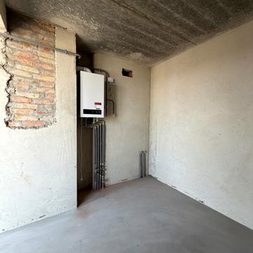 Чекаленко вул., (Будинок 2)