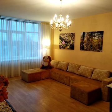 Володимира Івасюка просп. (Героїв Сталінграду), 12-Є