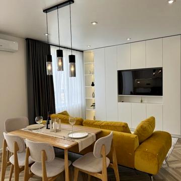 Сімейна вул., 3