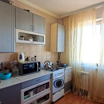 Героїв Крут вул. (Черепіна), 38