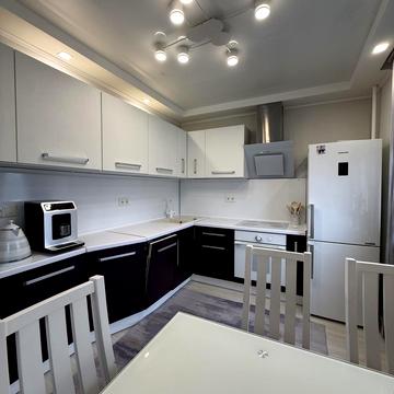 Академіка Заболотного вул., 116