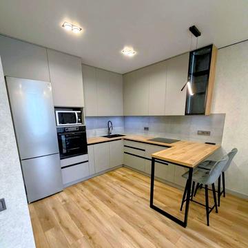 Івана Виговського вул. (Маршала Гречка), 44