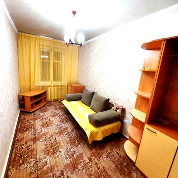 Будівельників вул., 24