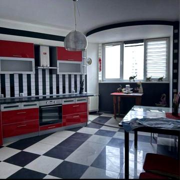 Срібнокільська вул., 1