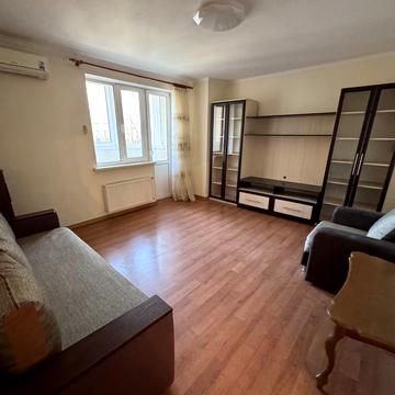 Генерала Генадія Воробйова вул. (Курська), 13-Е