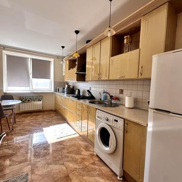 Миколи Саєвича вул., 5а