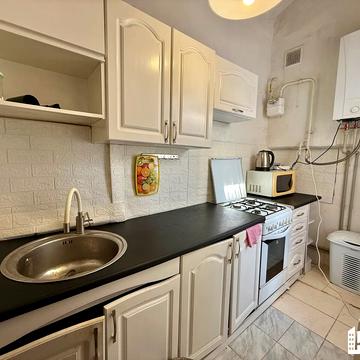 Чорновола вул., 119