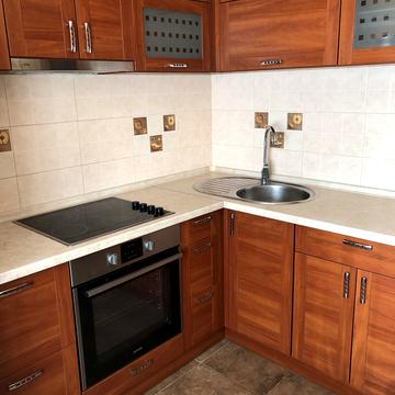 Лісовий просп., 35