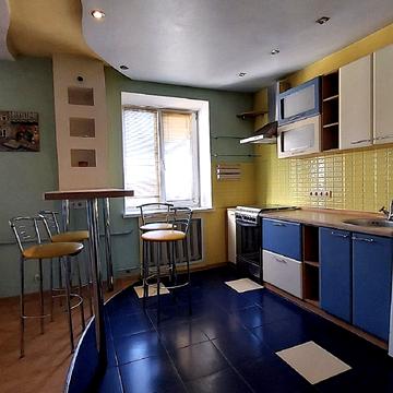 Ярослава Мудрого вул., 88