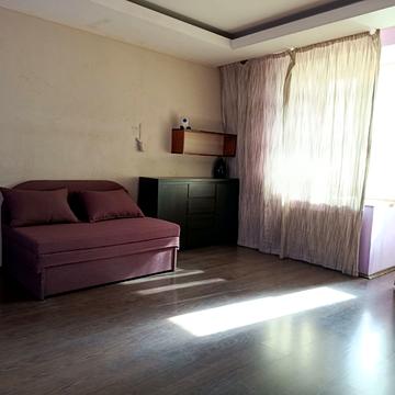 Волинська вул., 10