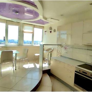 Авіаконструктора Ігоря Сікорського вул. (Танкова), 1