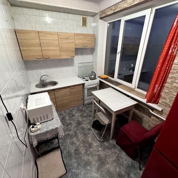 Миколи Міхновського бульв. (Дружби народів), 32