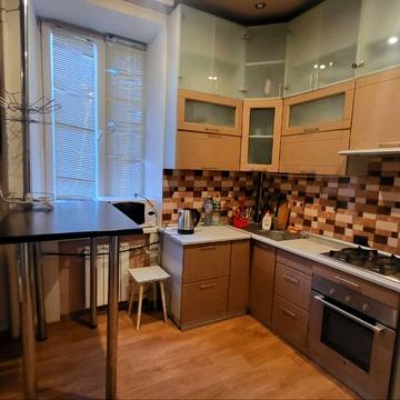 Героїв Харкова просп. (Московський), 96