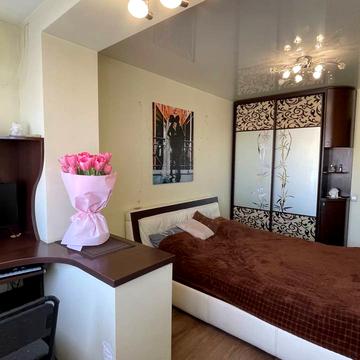 Слави бульв., 4