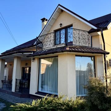 Центральна