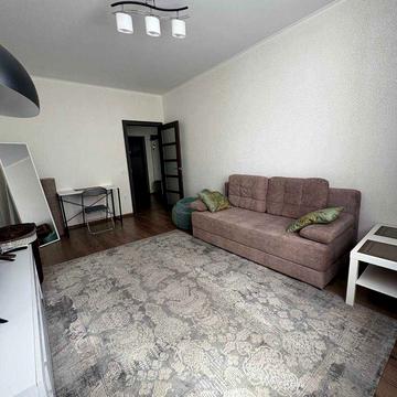 Олени Пчілки вул., 7