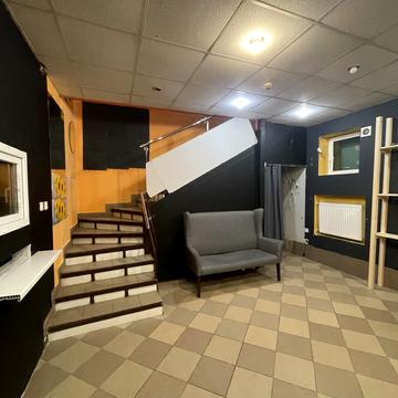 Академіка Андрія Сахарова вул., 48