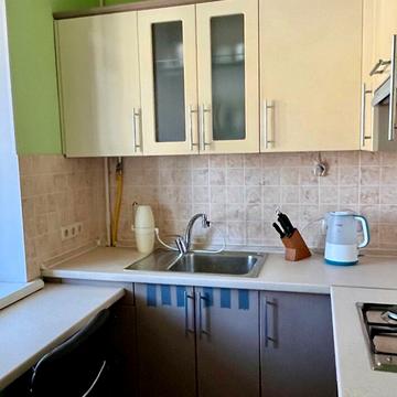 Йорданська вул. (Лайоша Гавро), 24-Б