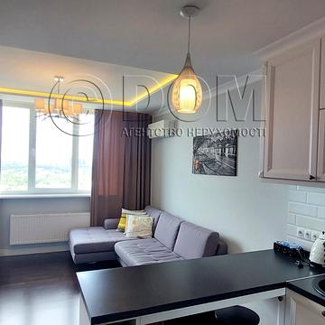 Казарменна вул. (Григорія Андрющенка), 6-Г