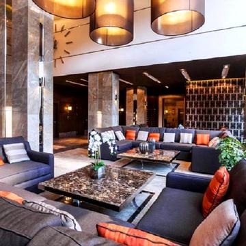 Болсуновська вул. (Сергія Струтинського), 2