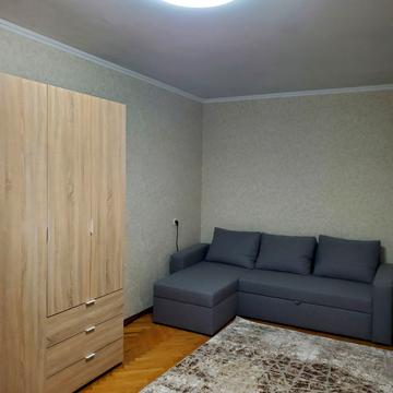 Леся Курбаса просп., 12-В