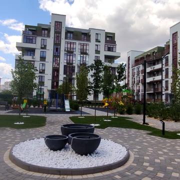 Владислава Бувалкіна вул. (Бочарова Генерала), 61-Б