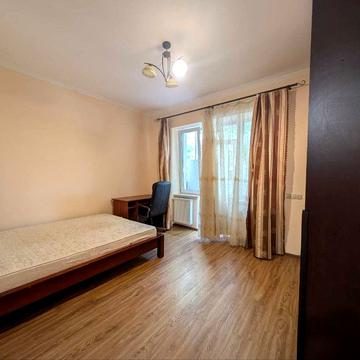 Генерала Тараса Чупринки вул. (Пушкіна), 63