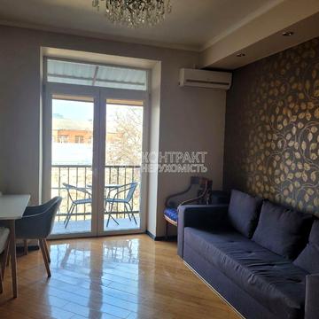 Григорія Сковороди вул. (Пушкінська), 11