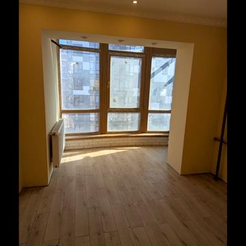 Василя Симоненка вул., (Будинок 3)