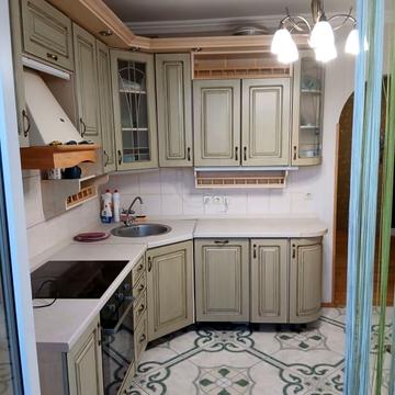 Бориспільська вул., 6