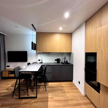 9-й Скнилівський пров., (Будинок 1)