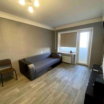 Бородинська вул., 5