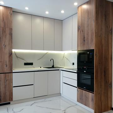 Університетська вул., 3/4